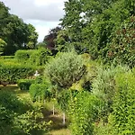 Schloss Frauenmark Hotel 2*