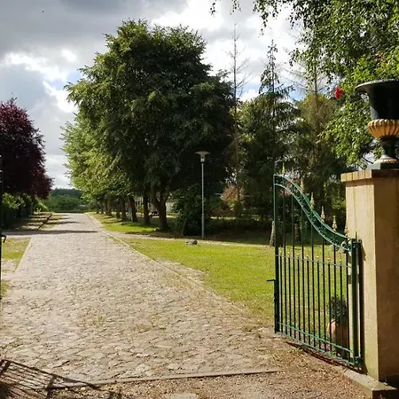 Schloss Frauenmark فندق 2*