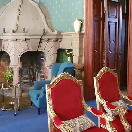 Schloss Frauenmark 2*