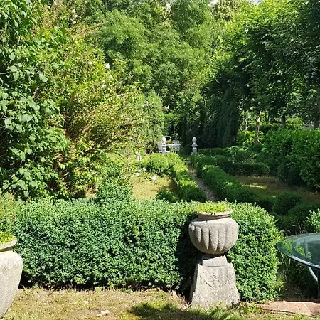 Schloss Frauenmark فندق