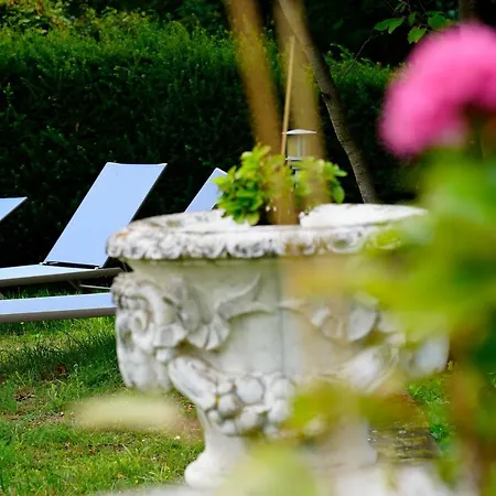 فندق Schloss Frauenmark Friedrichsruhe (Parchim)