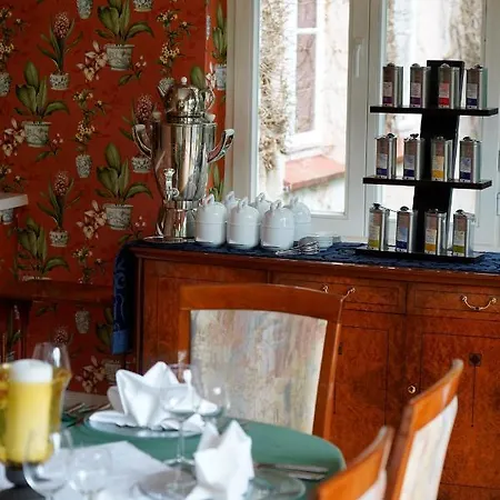 Schloss Frauenmark Friedrichsruhe (Parchim)